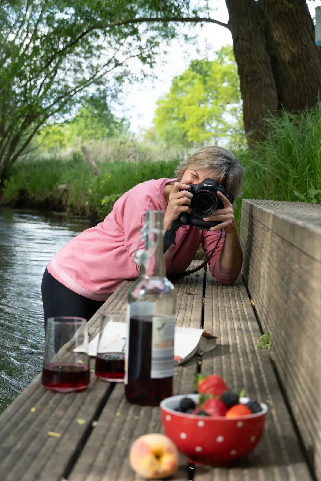 Andrea Kumm beim Fotografieren