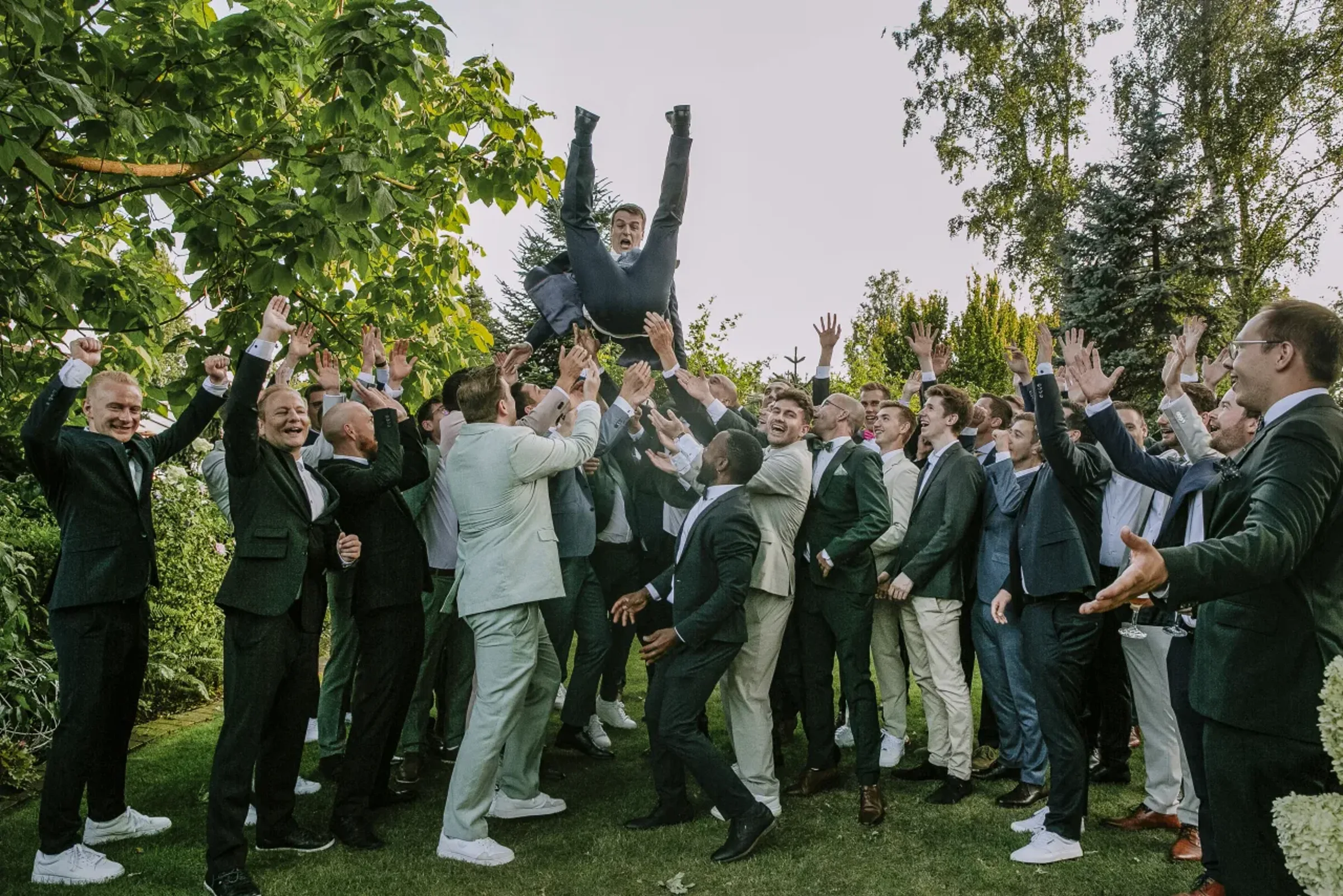 Brautpaar an seinem Hochzeitstag